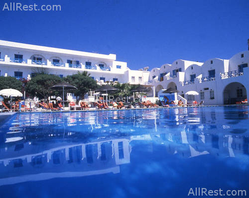 Kamari Beach Hotel 1